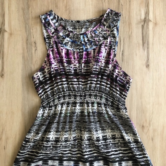 Charlie Jade Black and Blue Patterned Dress - Picture 4 of 9